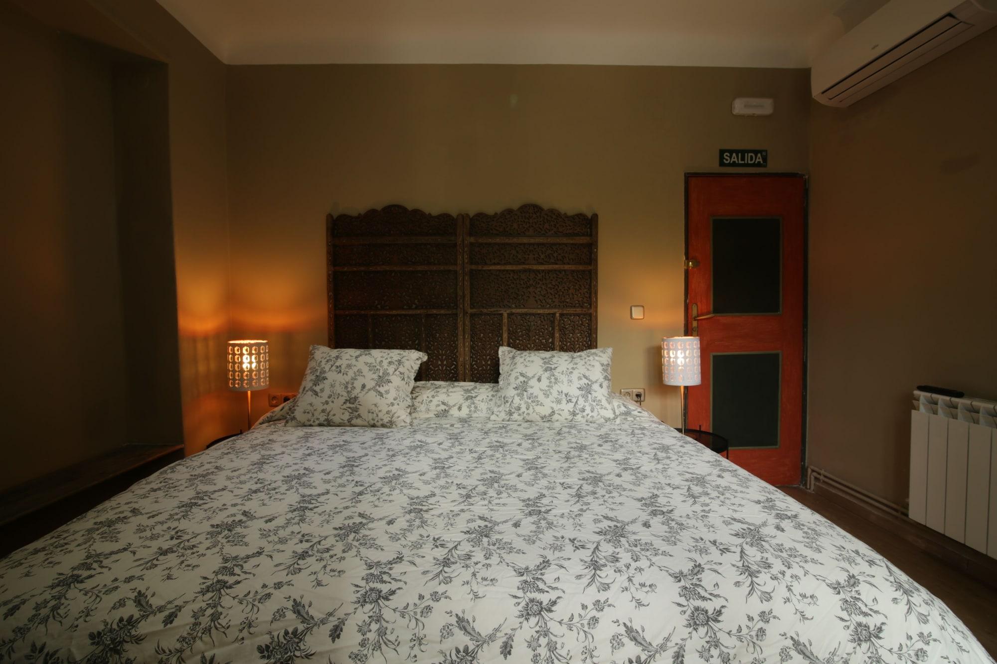 Abracadabra Suites Madrid Exterior photo